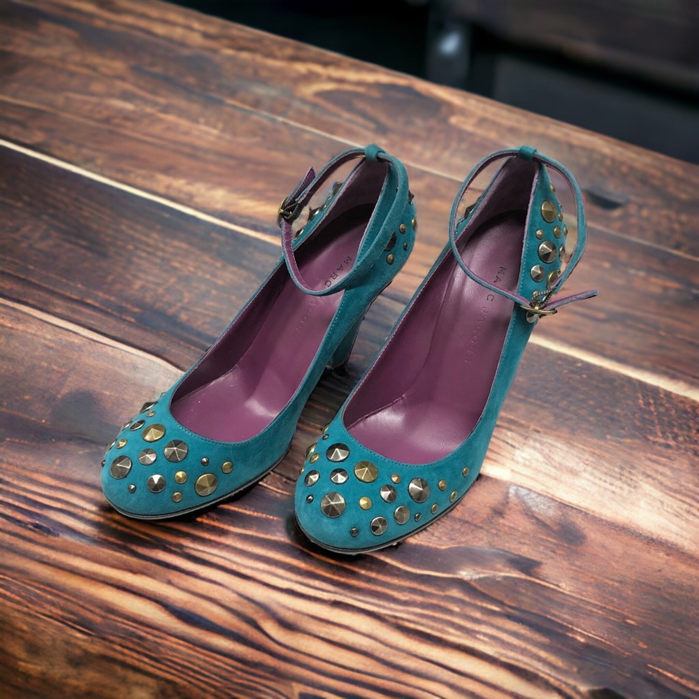 Marc Jacobs Blue Suede Avio Size 7.5 Like New